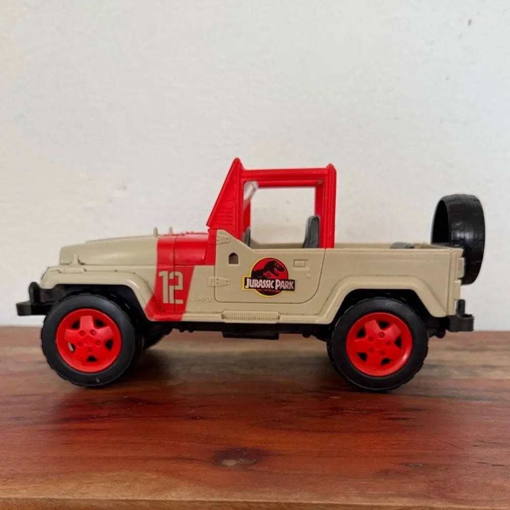 Jurassic World Legacy Collection Jeep Wrangler Toy Truck JP12 Mattel 2020 Loose